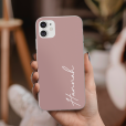 Roze telefoonhoesje met witte naam thumbnail