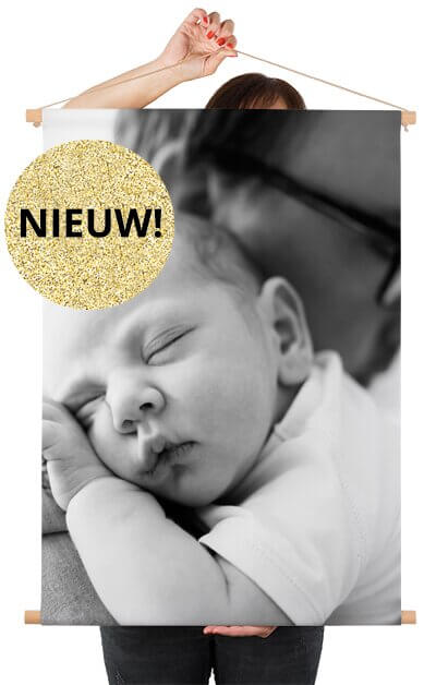 Textielposter met latten met babyfoto