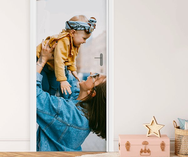 babyfoto op deurposter