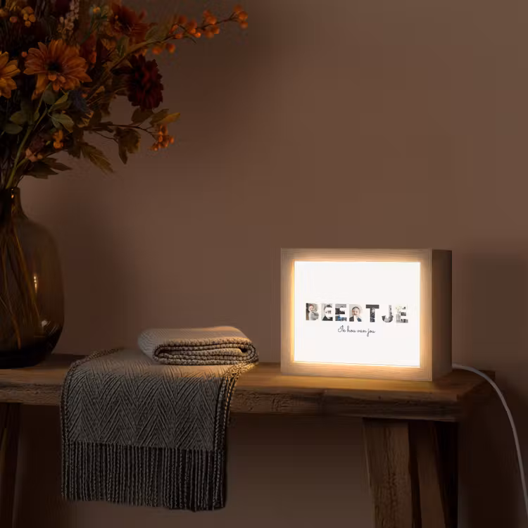 Gepersonaliseerde Lightbox - Beertje - Lettercollage — 2