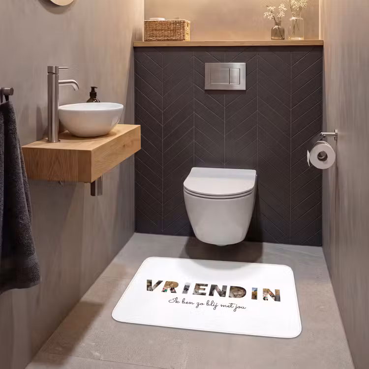 Gepersonaliseerde WC Mat - Vriendin - Lettercollage — 2