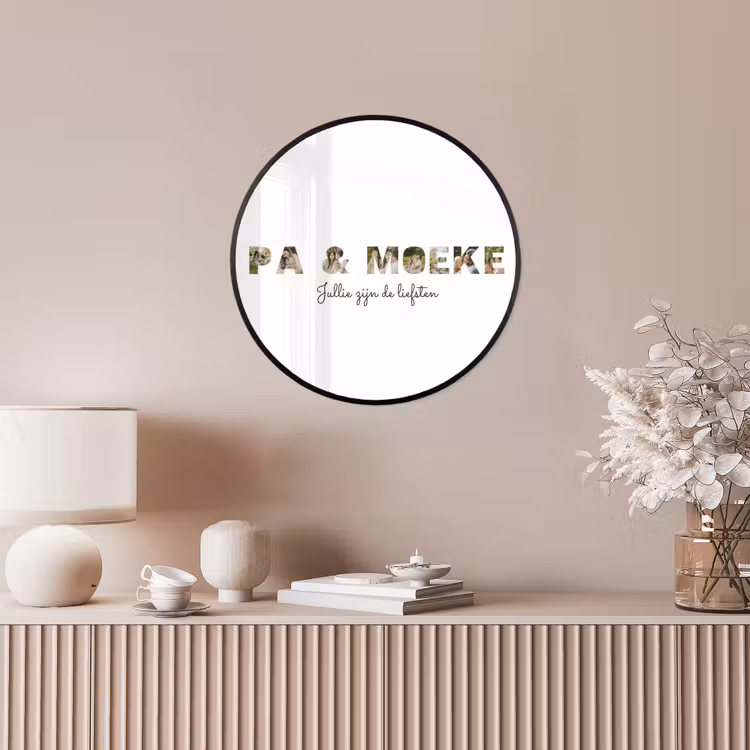 Gepersonaliseerde ronde fotolijst - Pa & Moeke - Lettercollage — 5